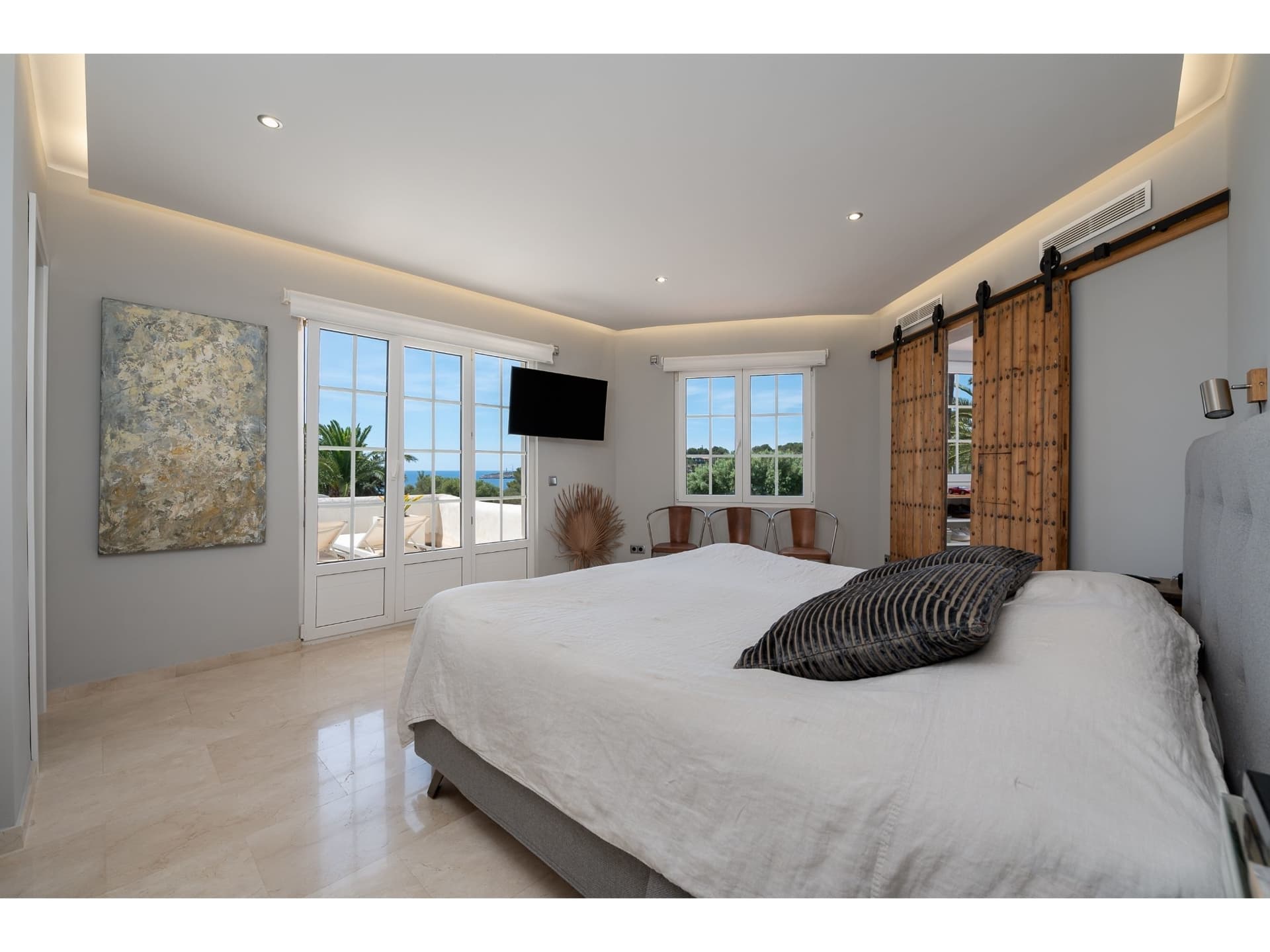 Schlafzimmer 1