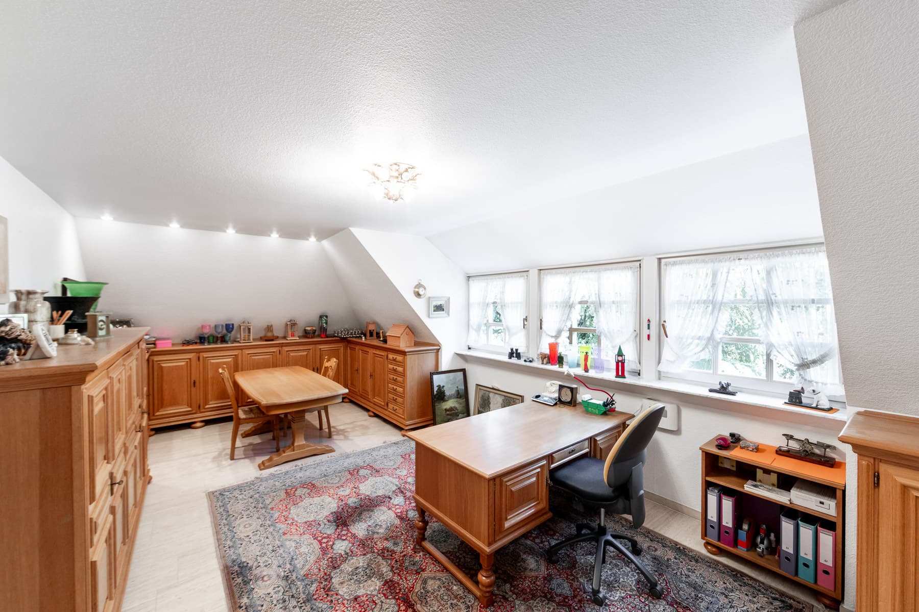 Dachgeschoss Büro