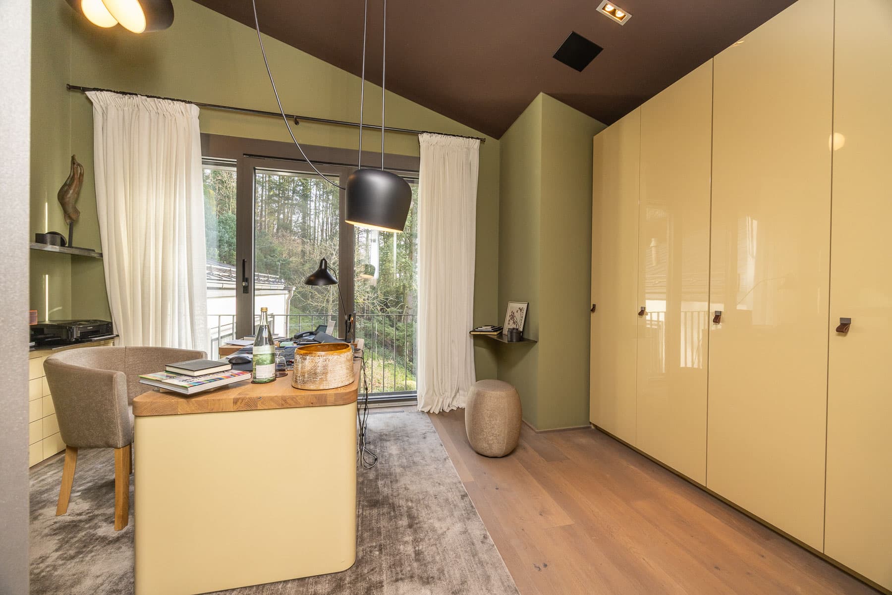 Arbeitszimmer