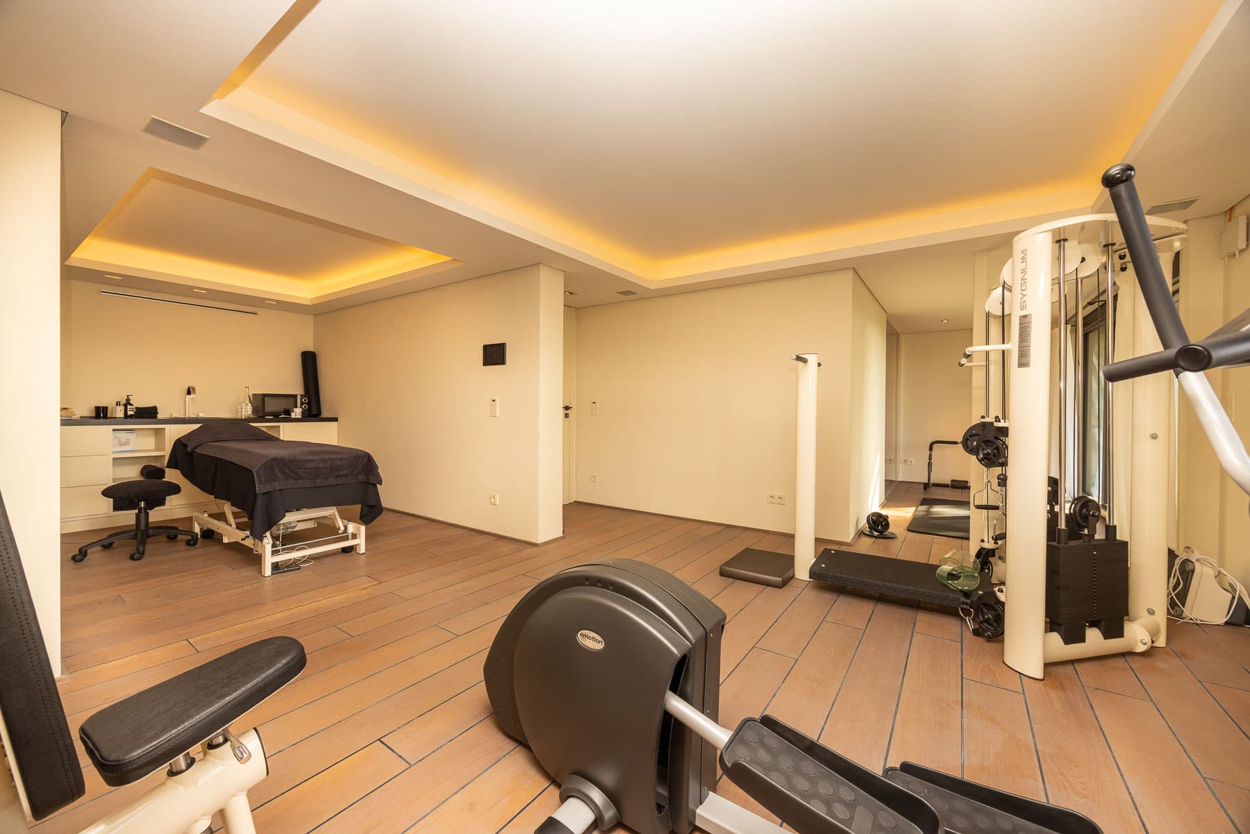 Gym + Massagebereich