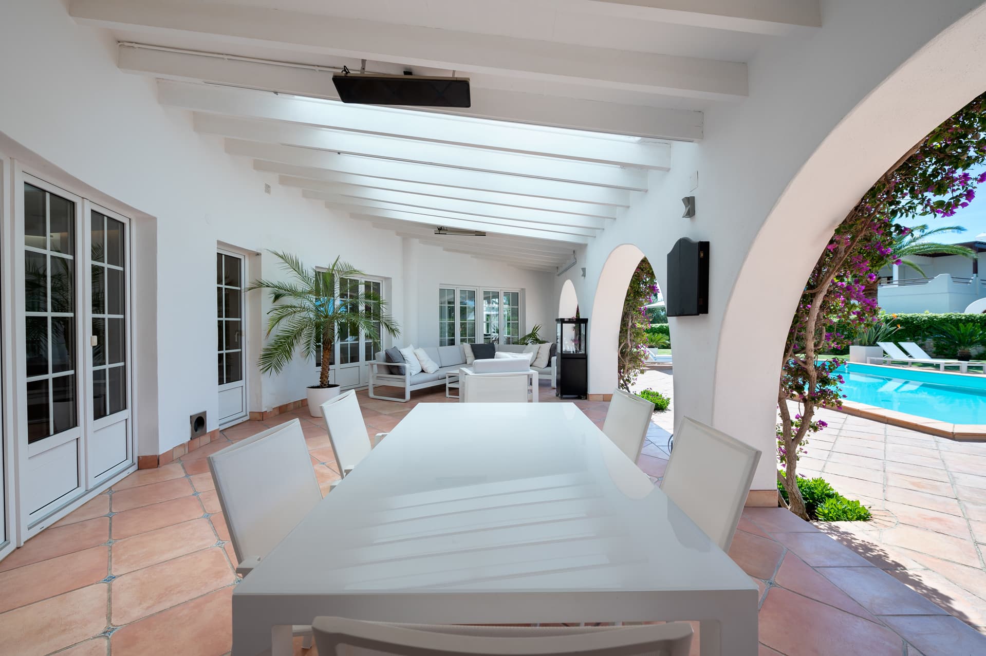 Überdachte Terrasse